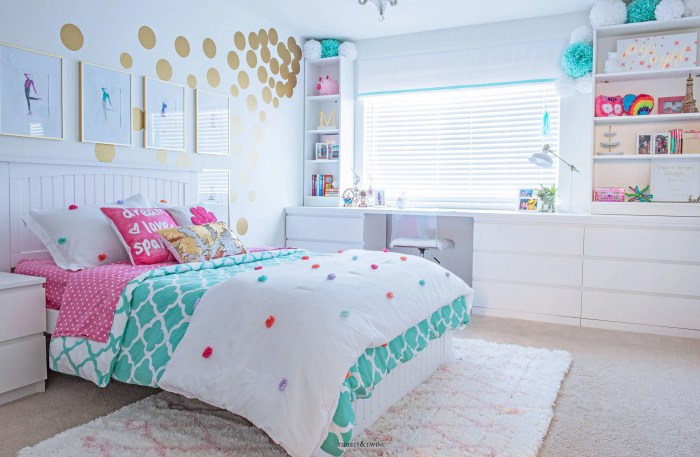 How to decorate a tween girls bedroom