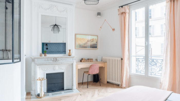 How to decorate a parisian bedroom