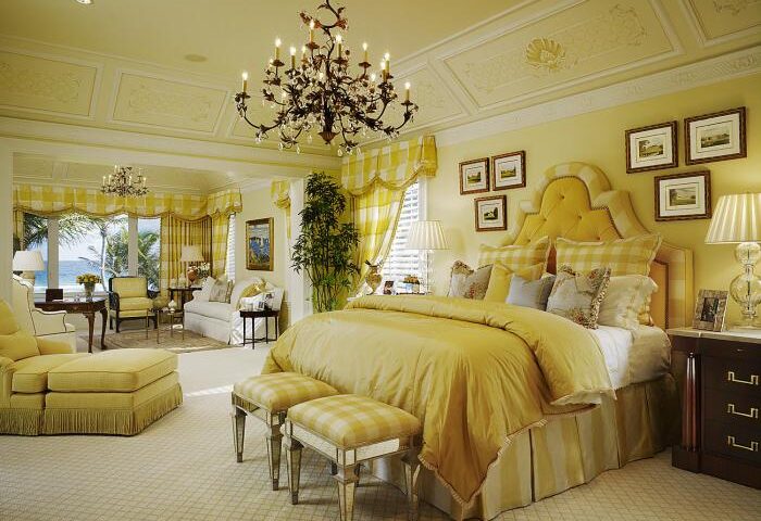 How to decorate a room with yellow walls