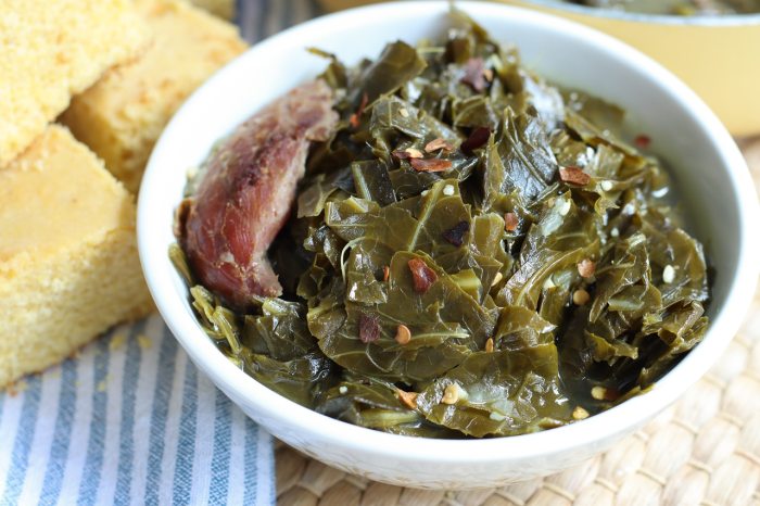 How to cook country style collard greens