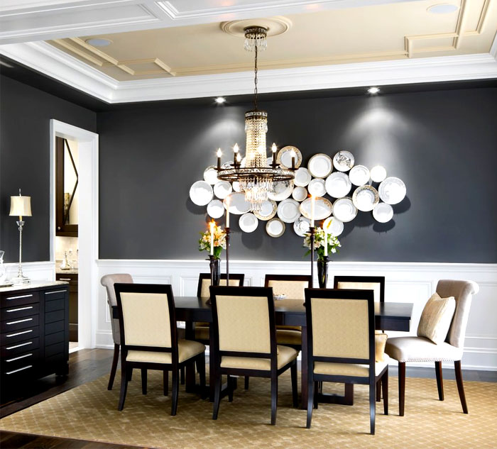 How to decorate small dining room wall