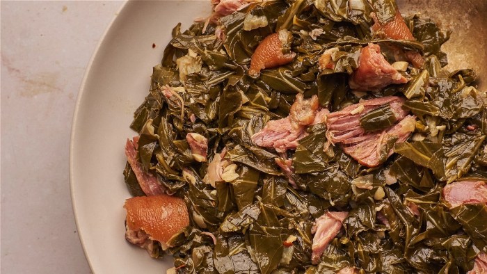 How to cook country style collard greens