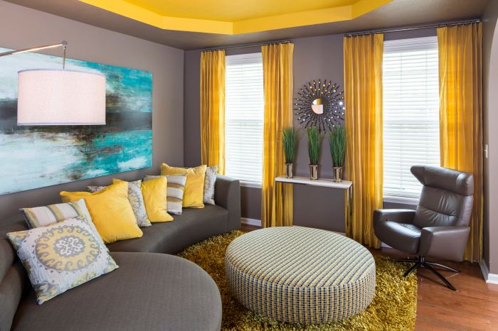 How to decorate a room with yellow walls