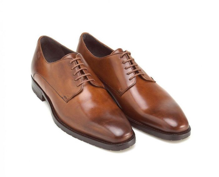 Derby brogue